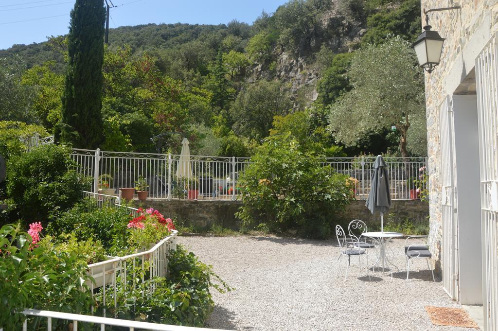 Bed and Breakfast Domaine de la Carrière Sumène Esterno foto